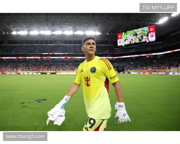 乌斯塔里神扑点球！迈阿密世俱杯首战零封(3)