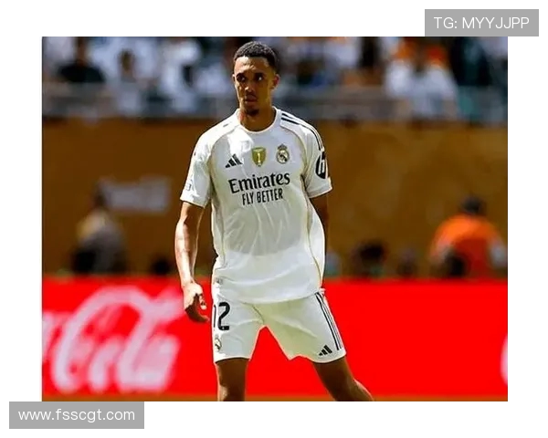 阿诺德自由身加盟皇马:1000 万欧买断开启银河战舰新篇章